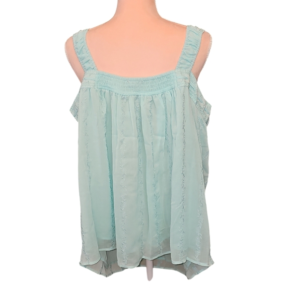 Torrid Embroidered Crinkle Chiffon Crochet Lace Trim Tank Size 2X - Picture 7 of 10